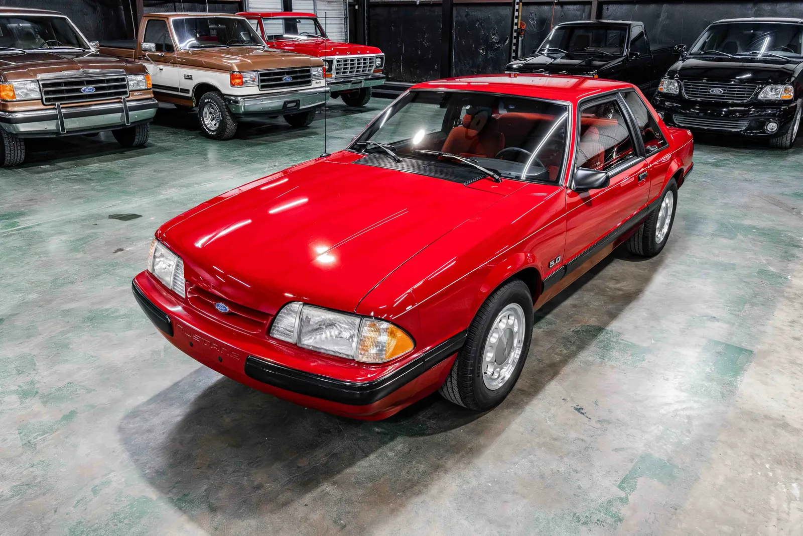 1989-Ford-Mustang-LX Coupe-Scarlet-Red-1FABP40E6KF218912-33.jpg